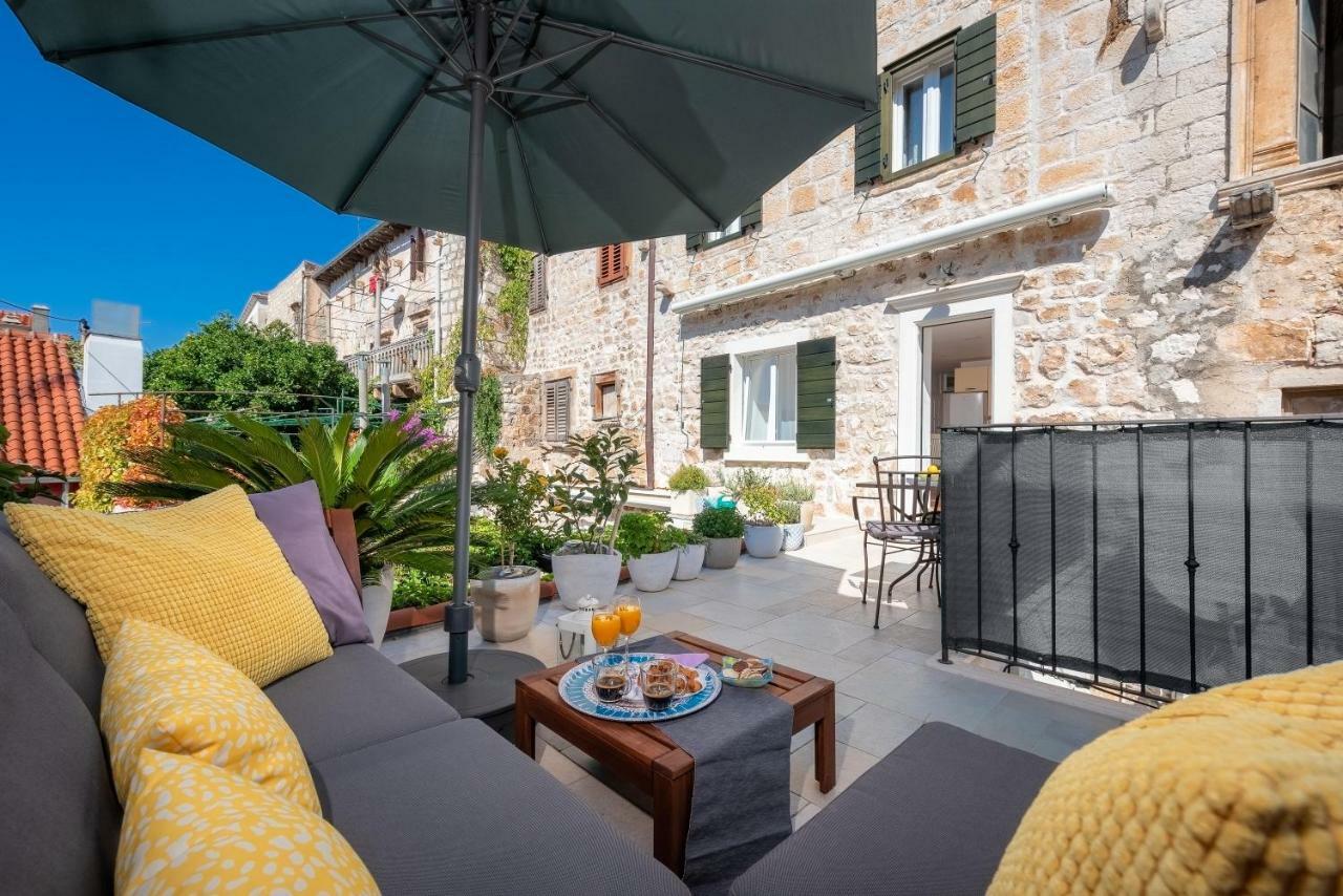 Hektorovic House Hotel Hvar Town Eksteriør billede